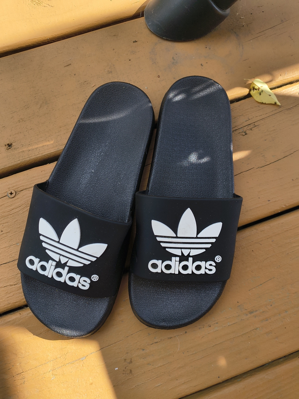 adidas Women’s Black Trefoil Slides Sandle /Slippers